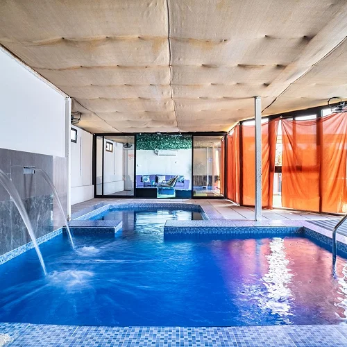 Outdoor Bike Ride & Huge Garden